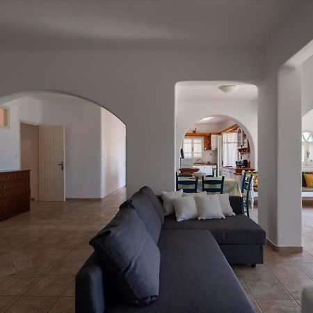 Villa Parikia Cove Mansion Extérieur photo